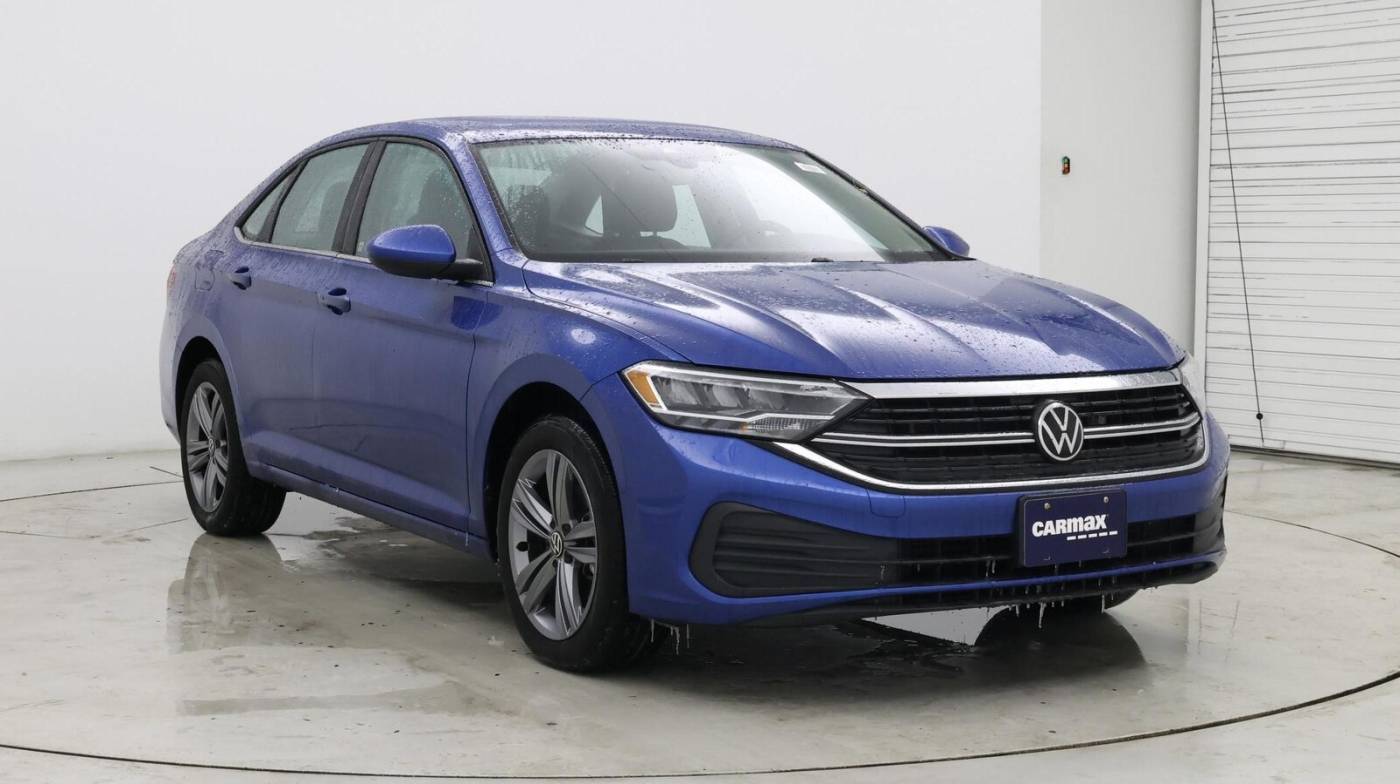 2023 Volkswagen Jetta SE — Sedan — 10,400 mi — Hartford, CT