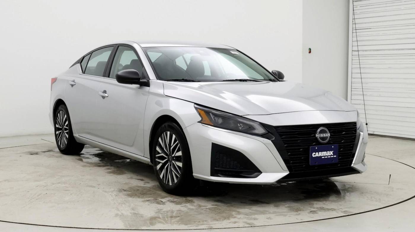 2024 Nissan Altima SV — Sedan — 24,039 mi — Hartford, CT
