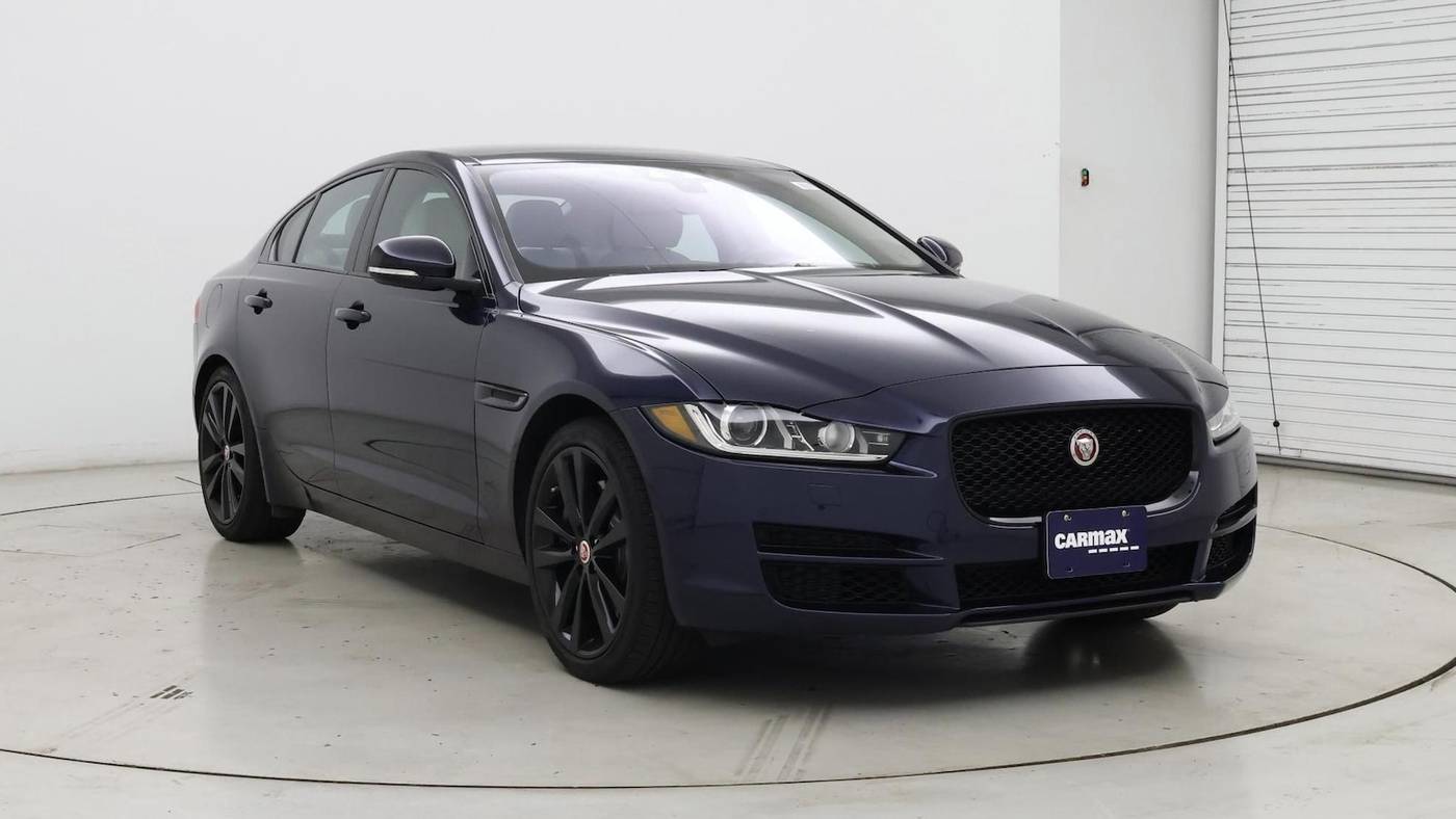 2017 Jaguar XE