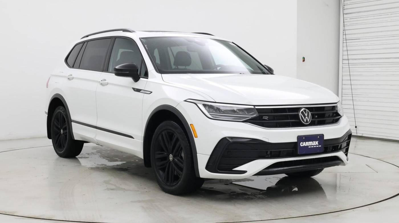 2022 Volkswagen Tiguan SE R-Line Black — SUV — 48,036 mi — Hartford, CT