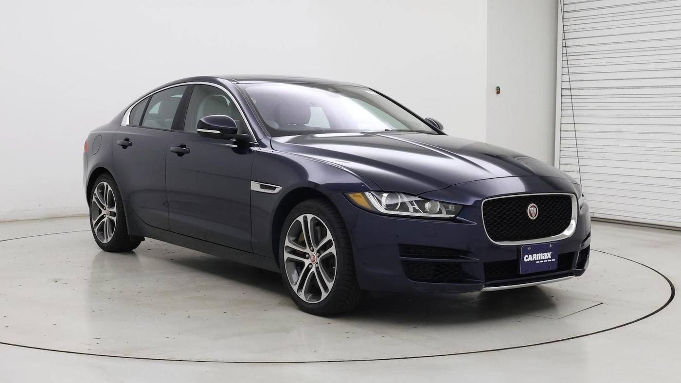 2017 Jaguar XE