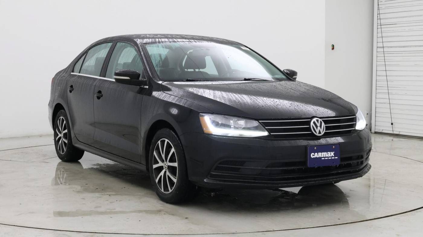 2017 Volkswagen Jetta 1.4T SE — Sedan — 99,896 mi — Hartford, CT