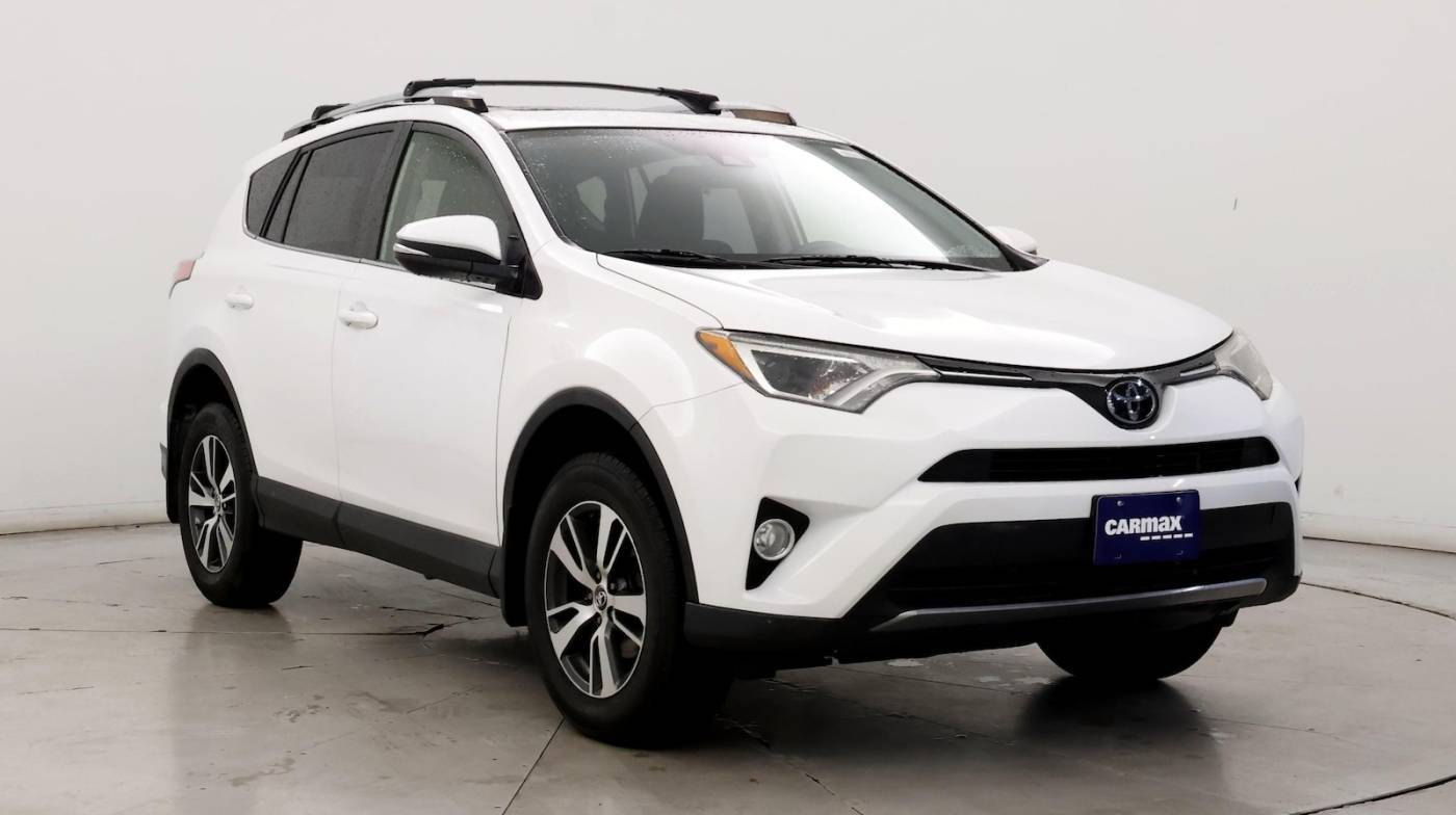 2018 Toyota RAV4 XLE — SUV — 68,762 mi — Hickory, NC