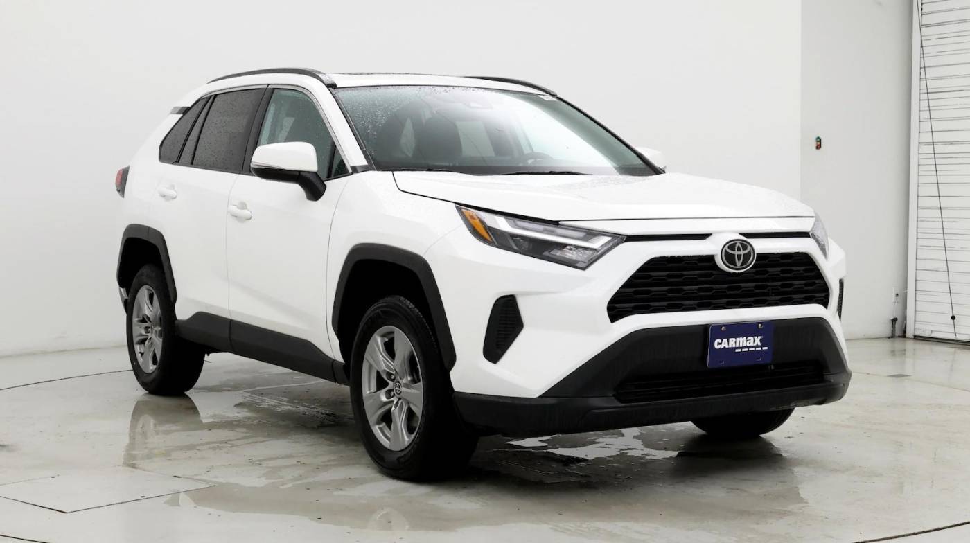 2023 Toyota RAV4 XLE — SUV — 26,923 mi — Hickory, NC