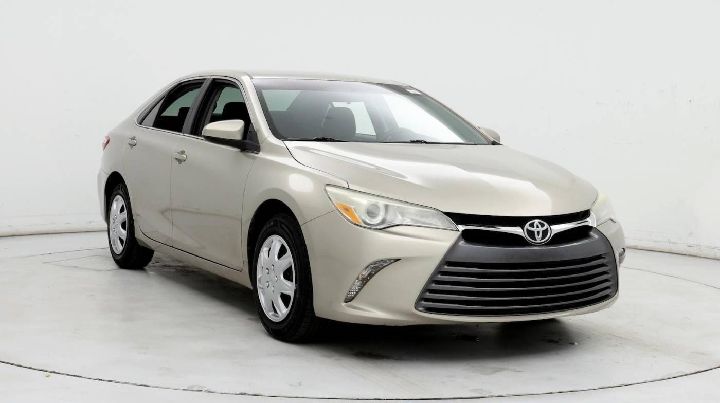 2015 Toyota Camry LE — Sedan — 100,358 mi — Hickory, NC