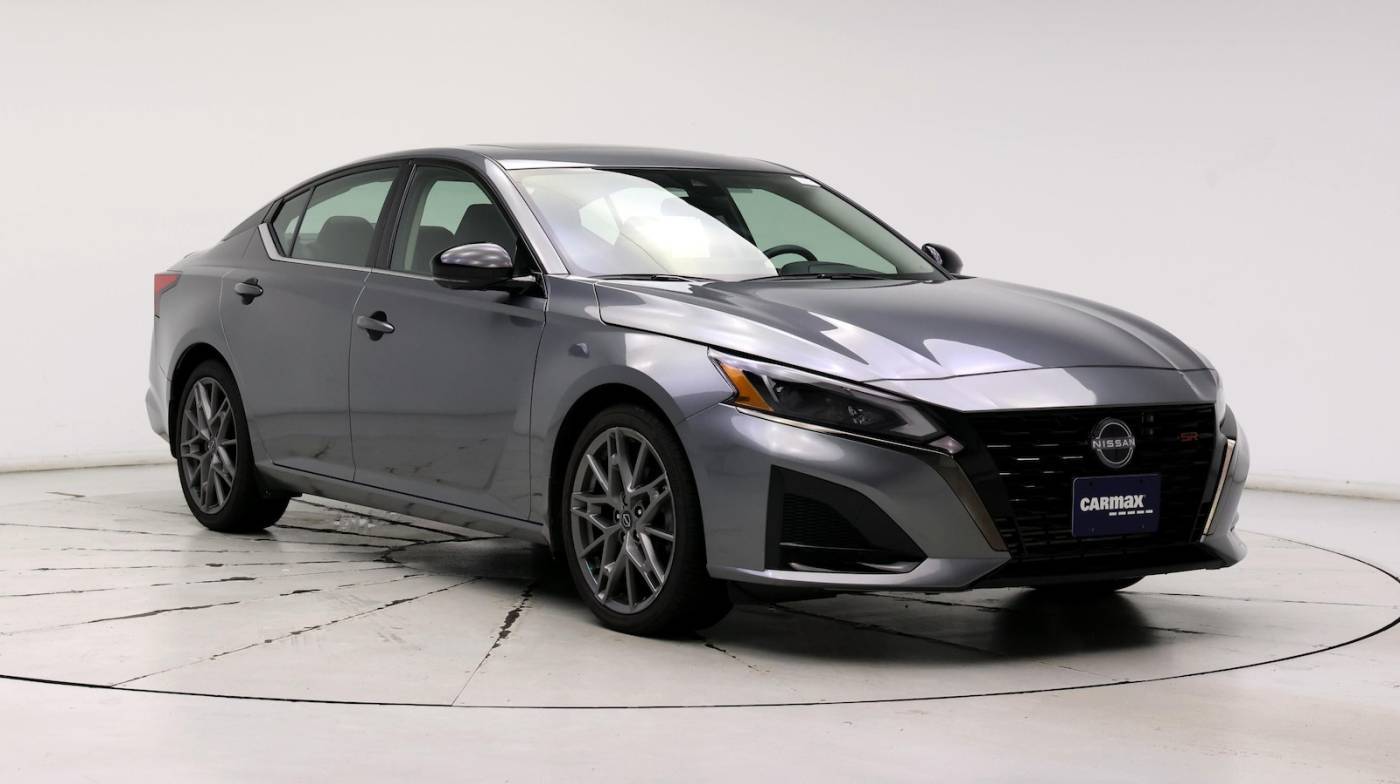 2023 Nissan Altima SR — Sedan — 1,343 mi — Hillside, IL
