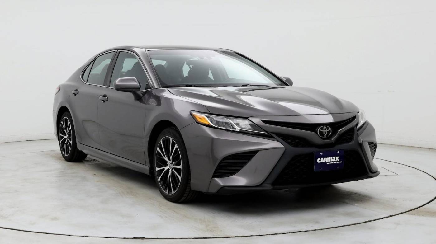 2018 Toyota Camry SE — Sedan — 97,991 mi — Hillside, IL