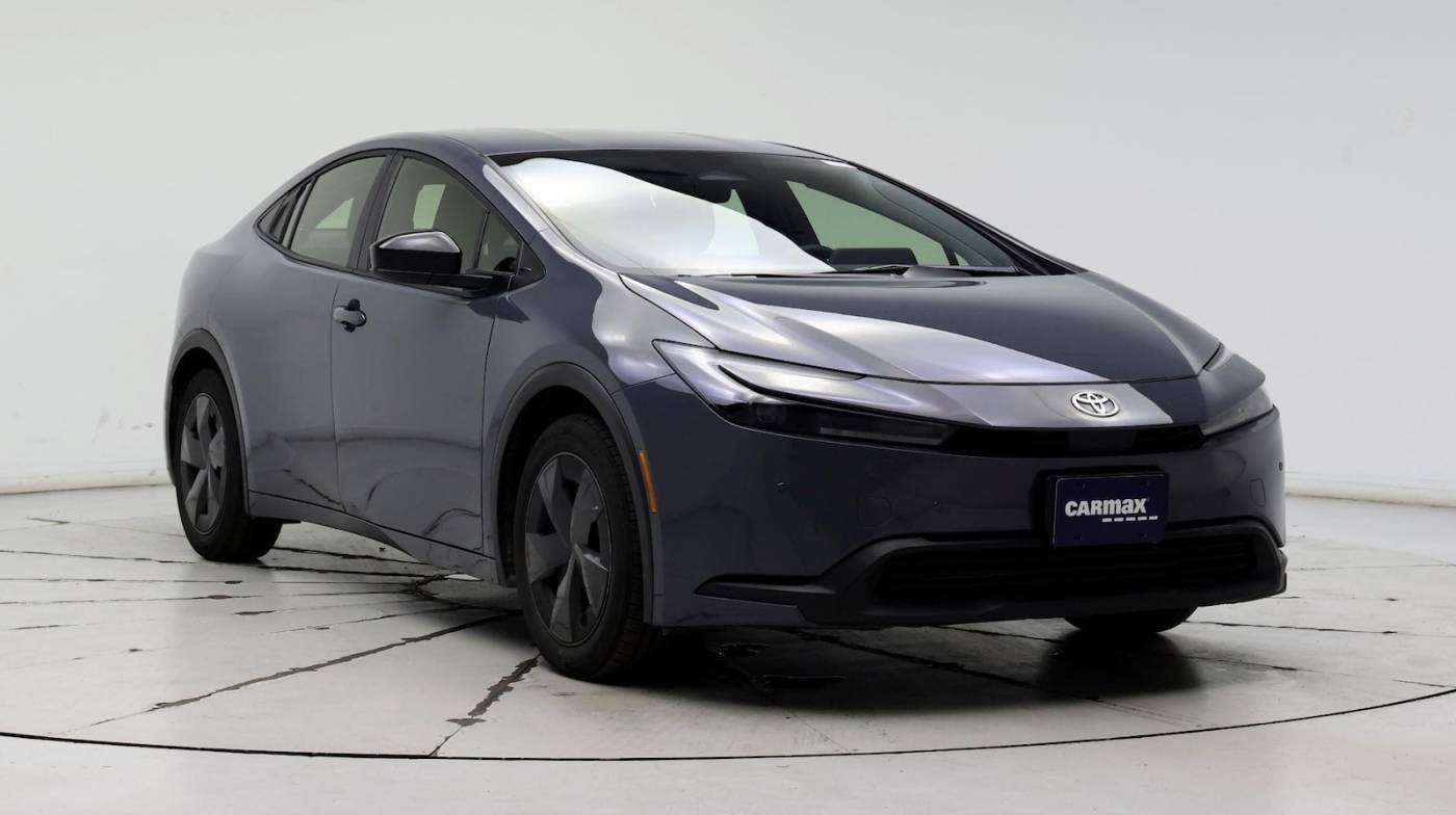 2024 Toyota Prius LE — Hatchback — 23,255 mi — Hillside, IL