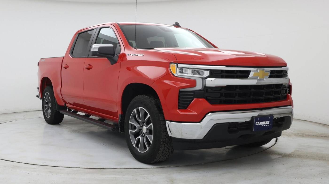 2022 Chevrolet Silverado 1500 LT — Pickup Truck — 11,945 mi — Hillside, IL