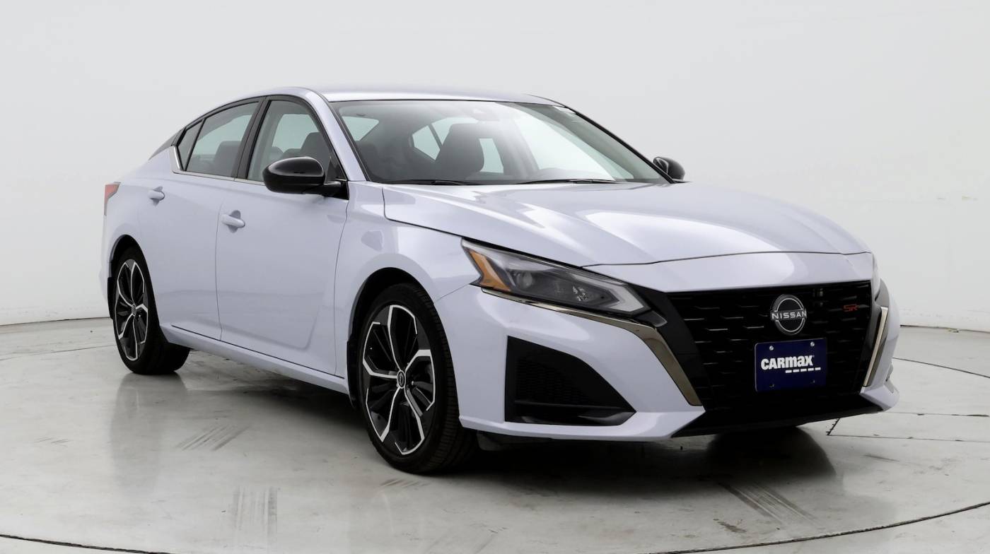 2023 Nissan Altima SR — Sedan — 19,918 mi — Hillside, IL