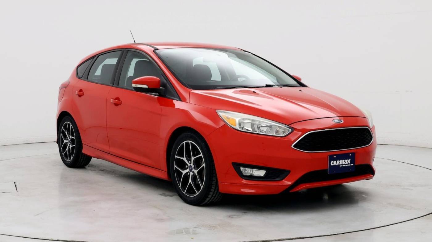 2015 Ford Focus SE — Hatchback — 47,832 mi — Hillside, IL