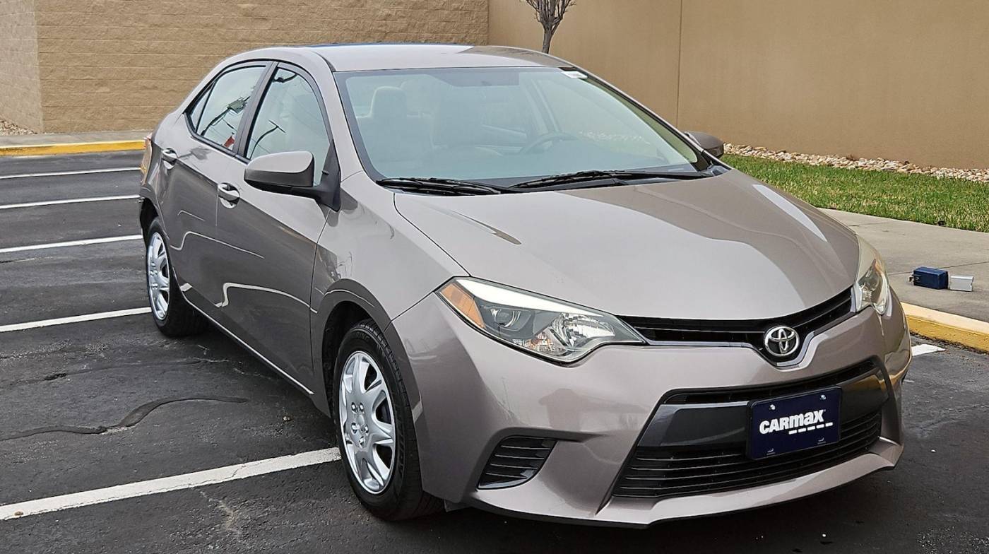 2015 Toyota Corolla LE — Sedan — 84,303 mi — Houston, TX