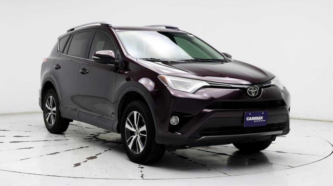 2017 Toyota RAV4 XLE — SUV — 103,698 mi — Houston, TX