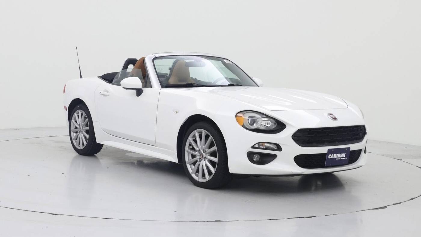 2017 FIAT 124 Spider Lusso