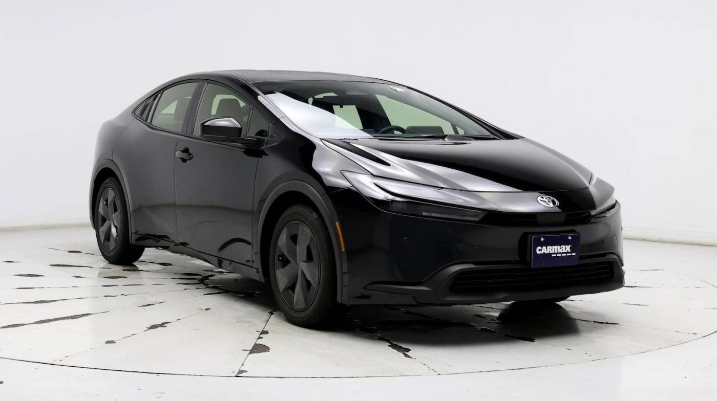 2024 Toyota Prius XLE — Hatchback — 22,715 mi — Houston, TX