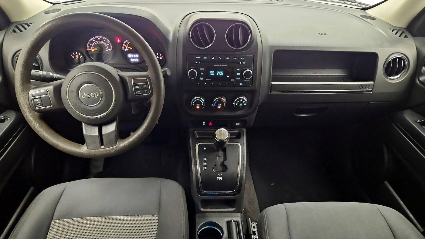 Photo 10