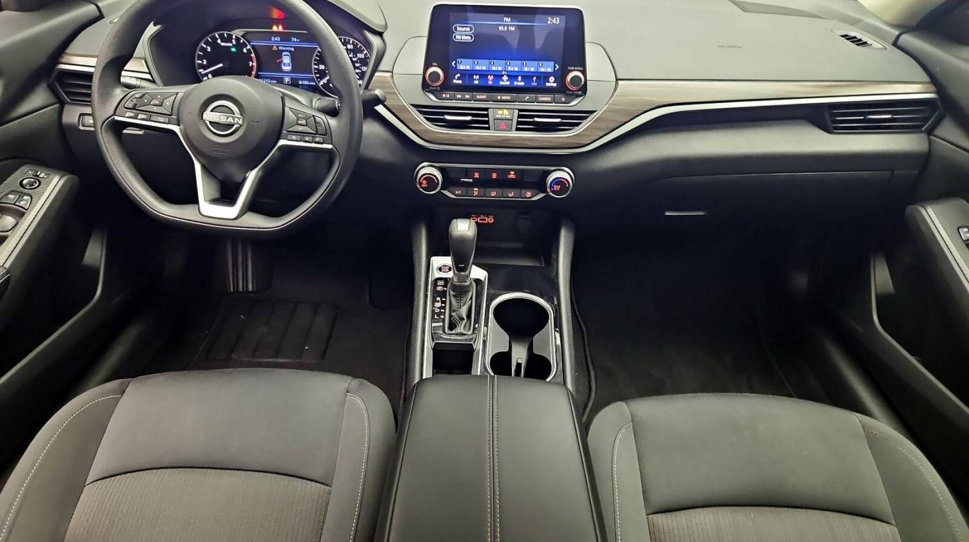 2024 Nissan Altima SV — Sedan — 31,227 mi — Houston, TX