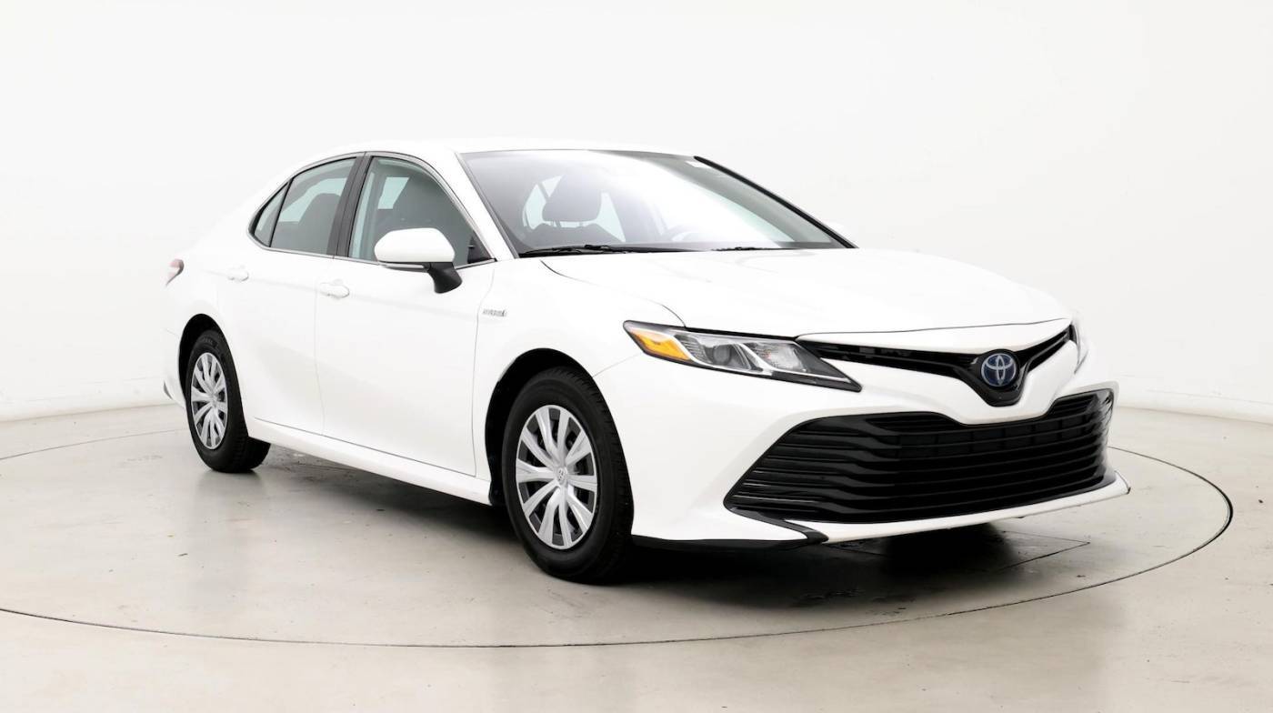 2020 Toyota Camry Hybrid LE — Sedan — 23,586 mi — Huntsville, AL