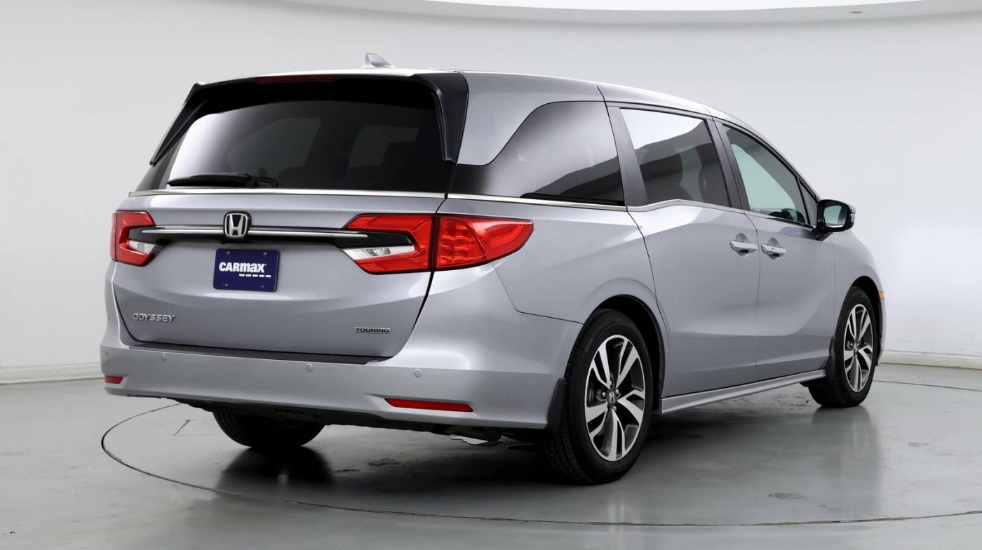 2023 Honda Odyssey Touring — Minivan — 19,394 mi — Huntsville, AL
