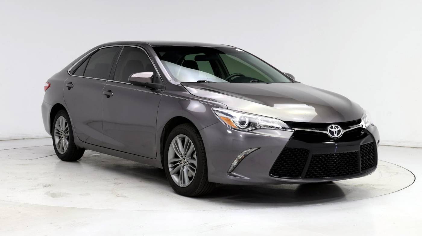 2015 Toyota Camry SE — Sedan — 52,374 mi — Huntsville, AL