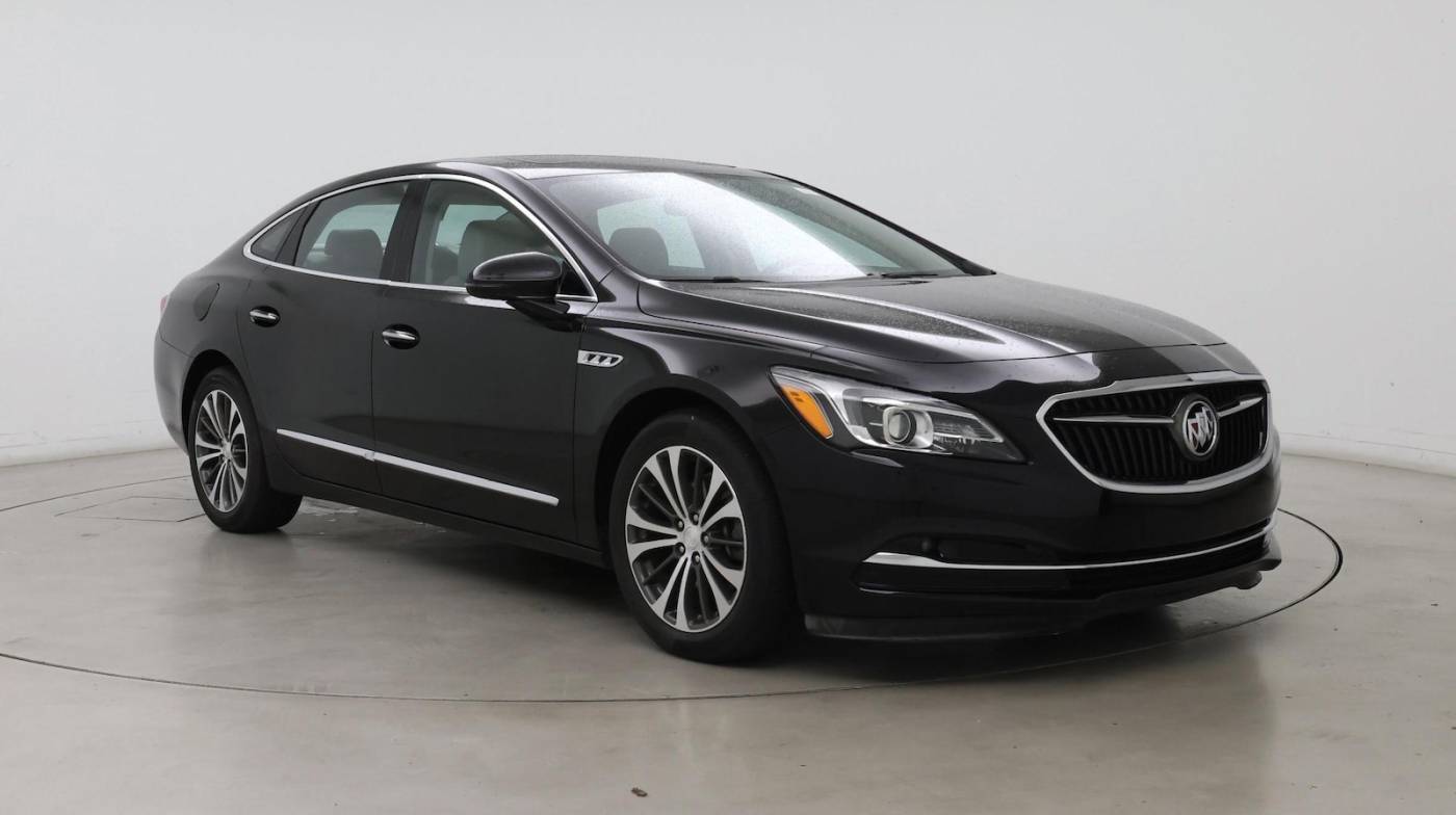 2017 Buick LaCrosse Essence — Sedan — 11,088 mi — Huntsville, AL