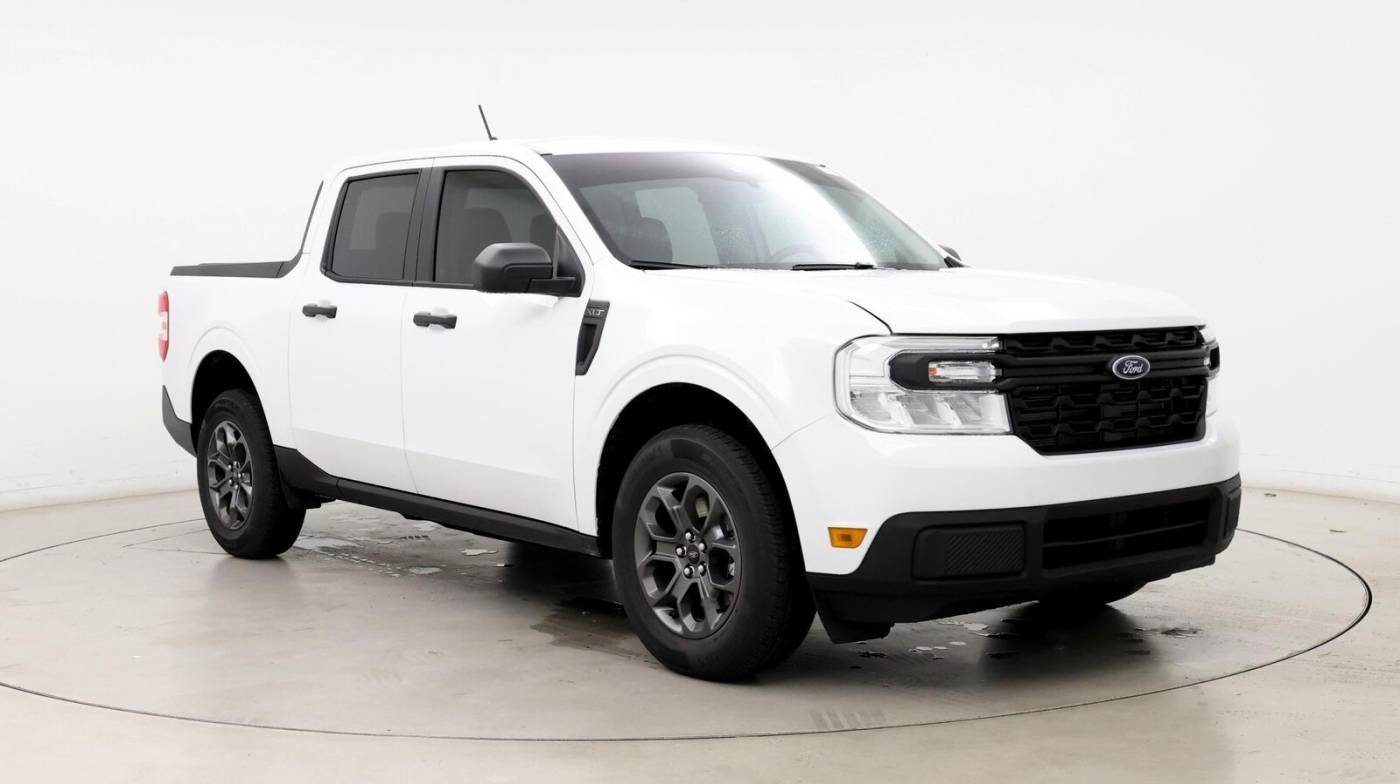 2024 Ford Maverick XLT — Pickup Truck — 1,910 mi — Huntsville, AL
