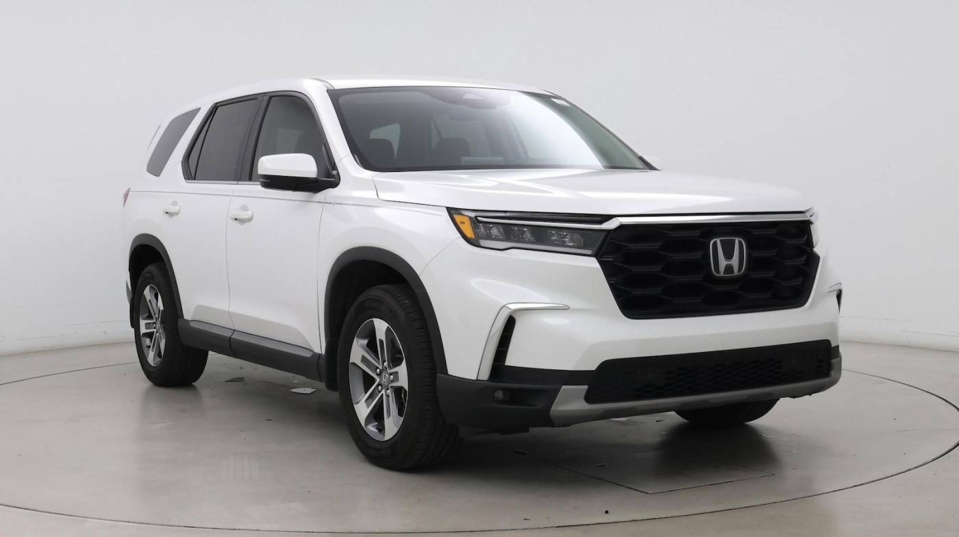 2024 Honda Pilot EX-L 8 Passenger — SUV — 7,820 mi — Huntsville, AL