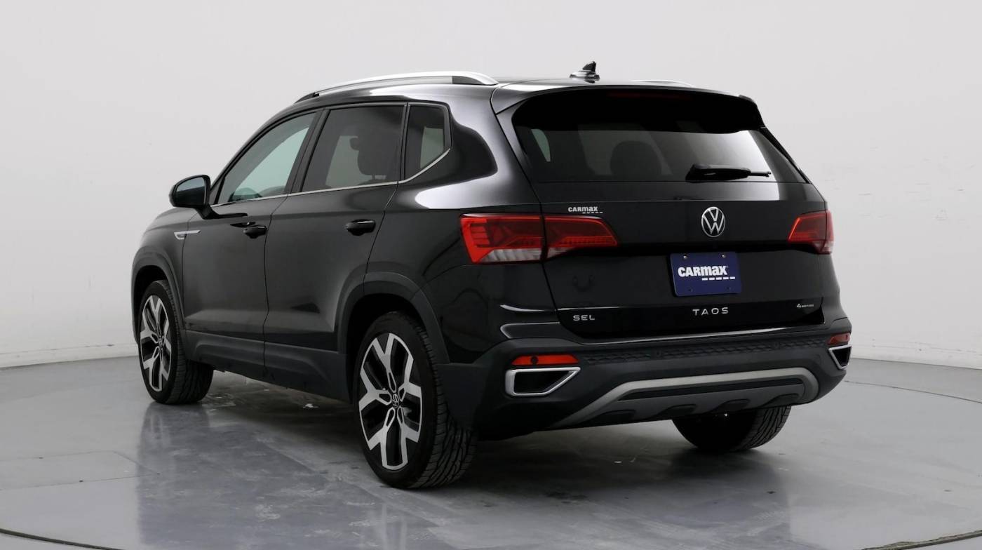 2022 Volkswagen Taos SEL — SUV — 46,761 mi — Independence, MO