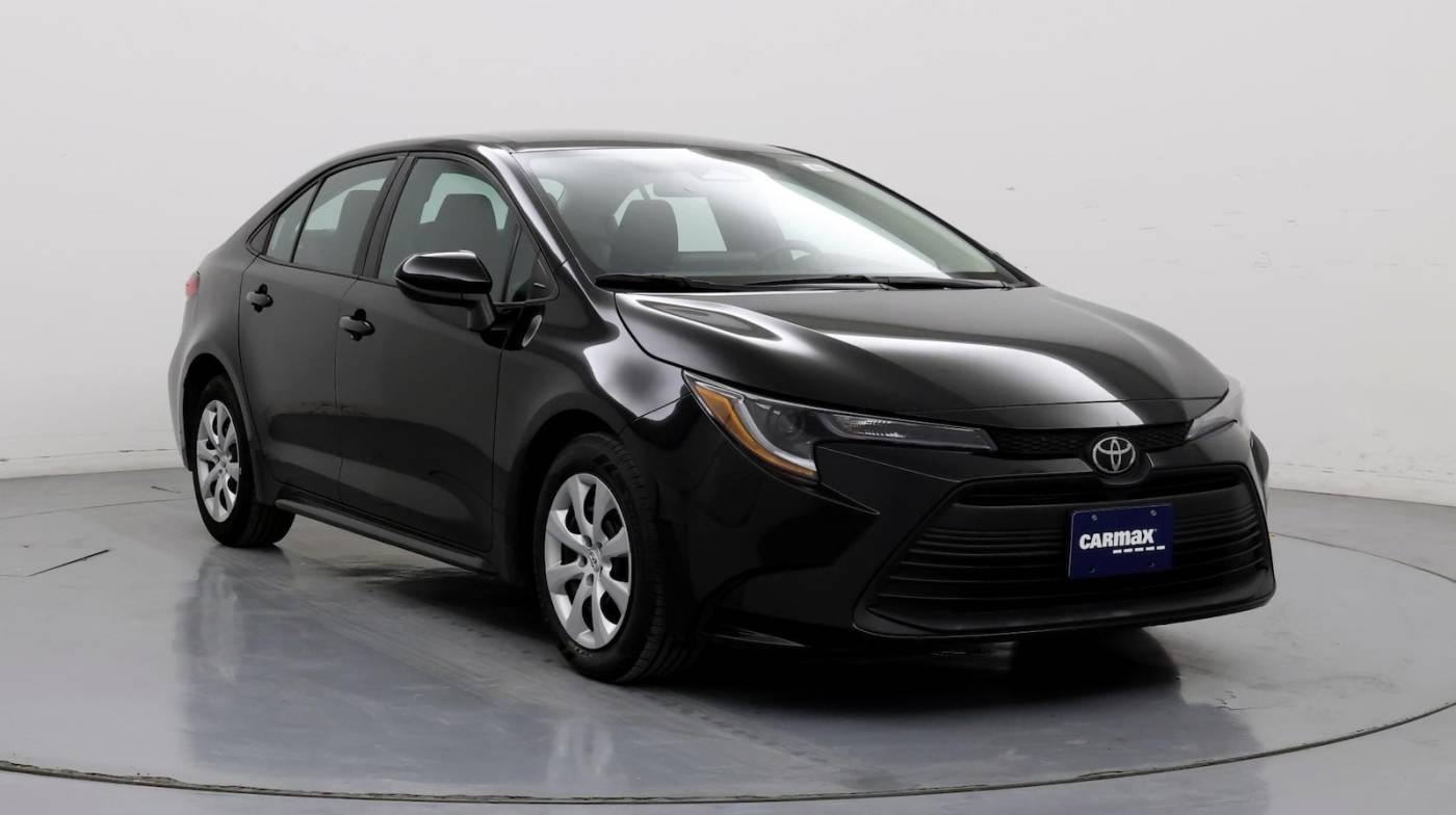 2023 Toyota Corolla LE — Sedan — 33,961 mi — Independence, MO