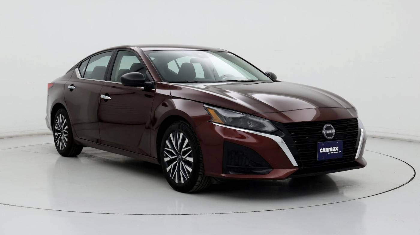 2024 Nissan Altima SV — Sedan — 12,562 mi — Independence, MO