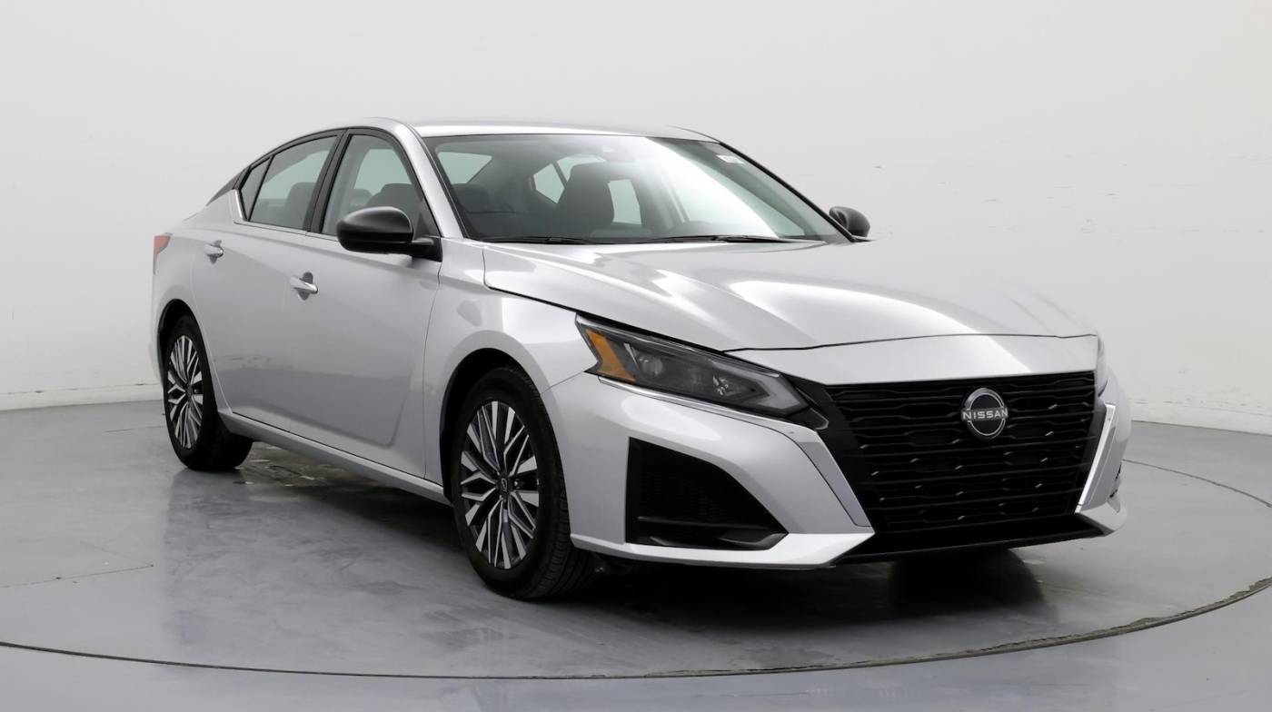 2024 Nissan Altima SV — Sedan — 22,697 mi — Independence, MO