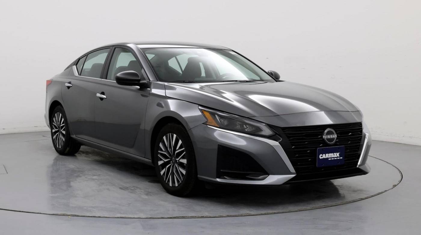 2024 Nissan Altima SV — Sedan — 21,857 mi — Independence, MO