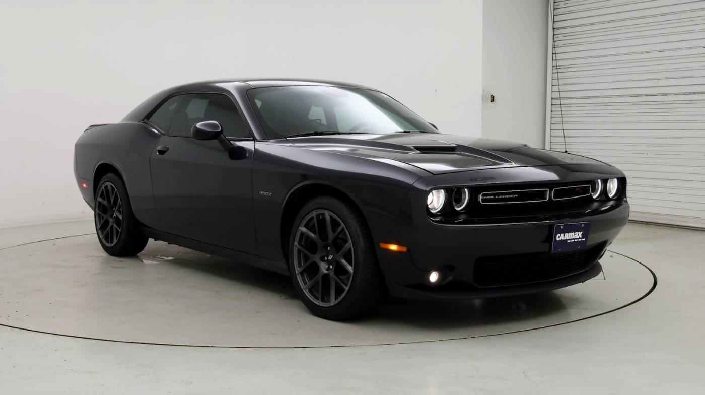 2017 Dodge Challenger R/T Plus — Coupe — 27,404 mi — Independence, MO