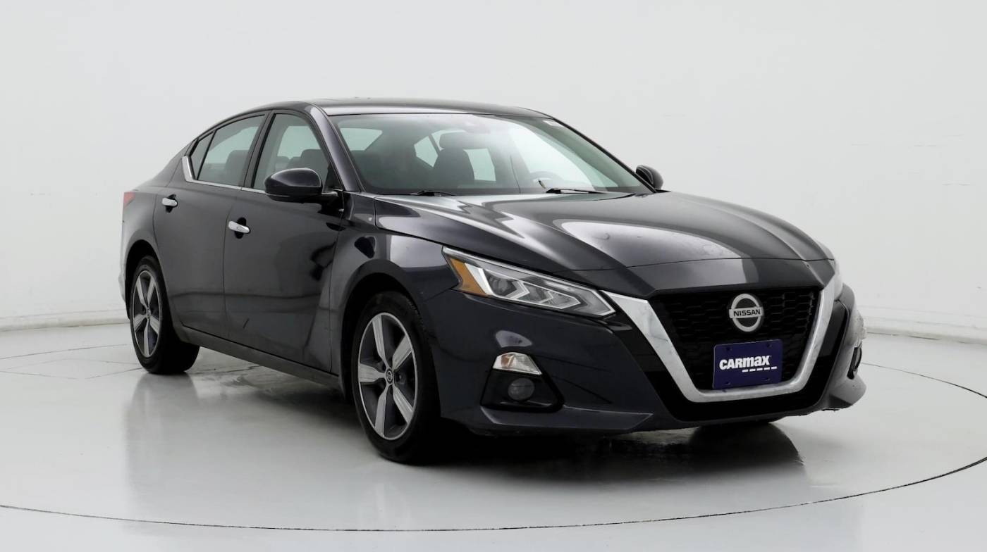 2020 Nissan Altima SL — Sedan — 32,614 mi — Independence, MO