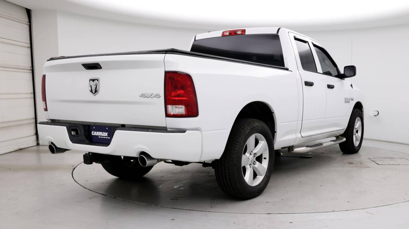 2015 Ram 1500 Express — Pickup Truck — 104,567 mi — Independence, MO