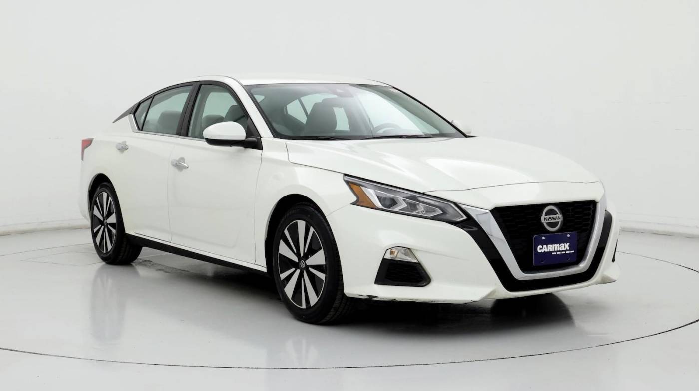 2022 Nissan Altima SV — Sedan — 51,890 mi — Independence, MO