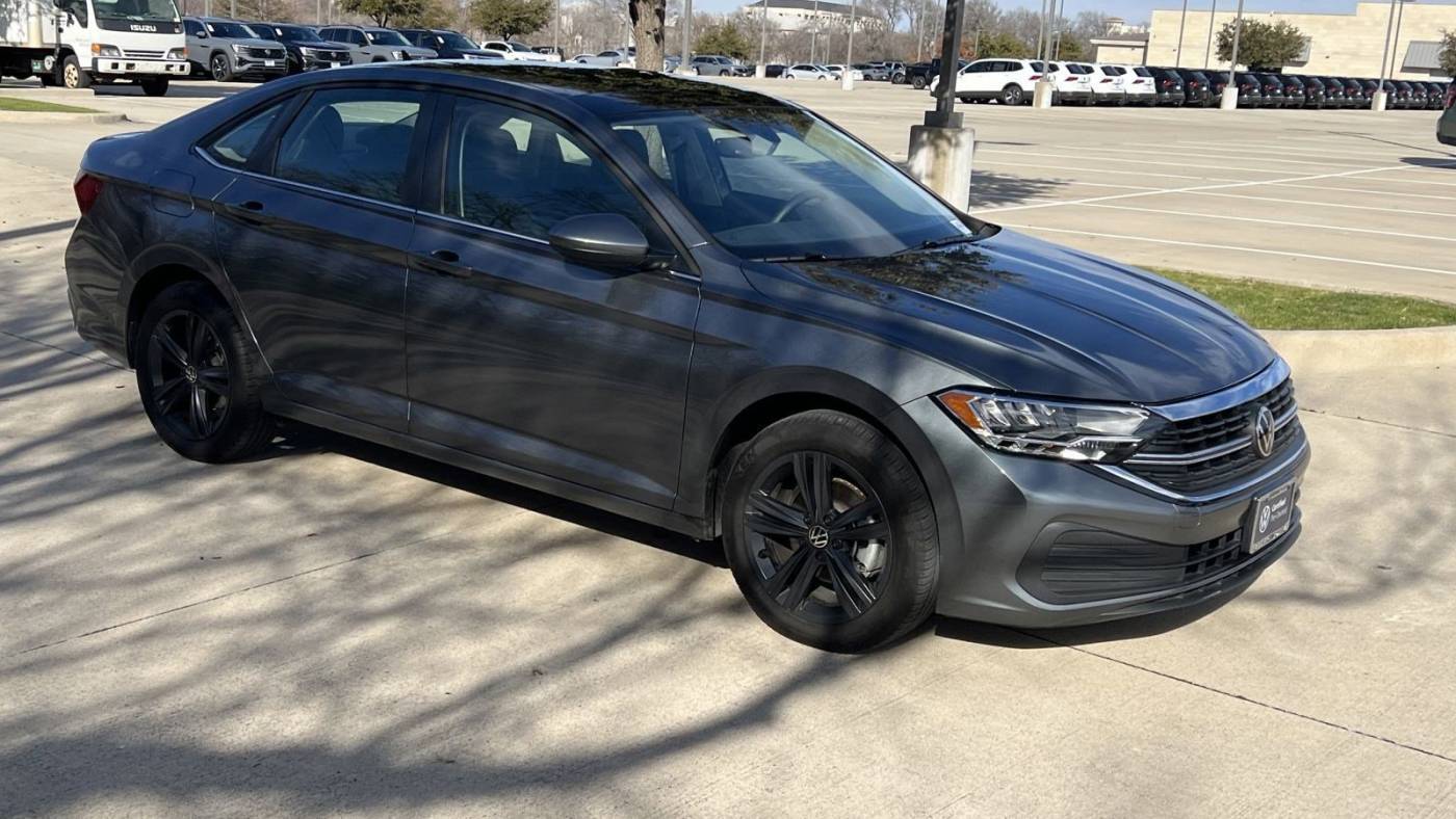 2024 Volkswagen Jetta SE — Sedan — 8,642 mi — Frisco, TX