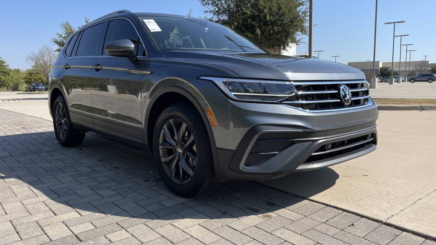 2024 Volkswagen Tiguan SE — SUV — 3,913 mi — Frisco, TX