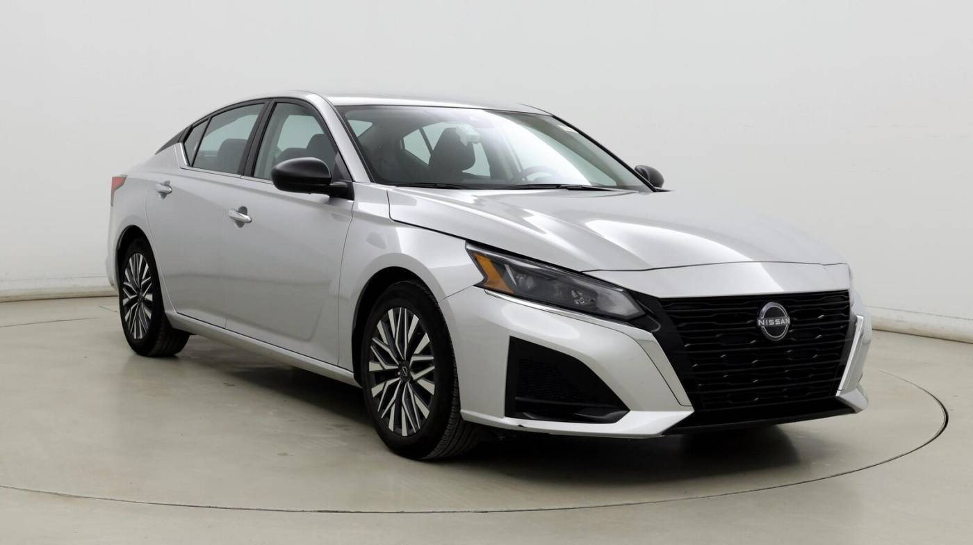 2024 Nissan Altima SV — Sedan — 25,024 mi — Indianapolis, IN