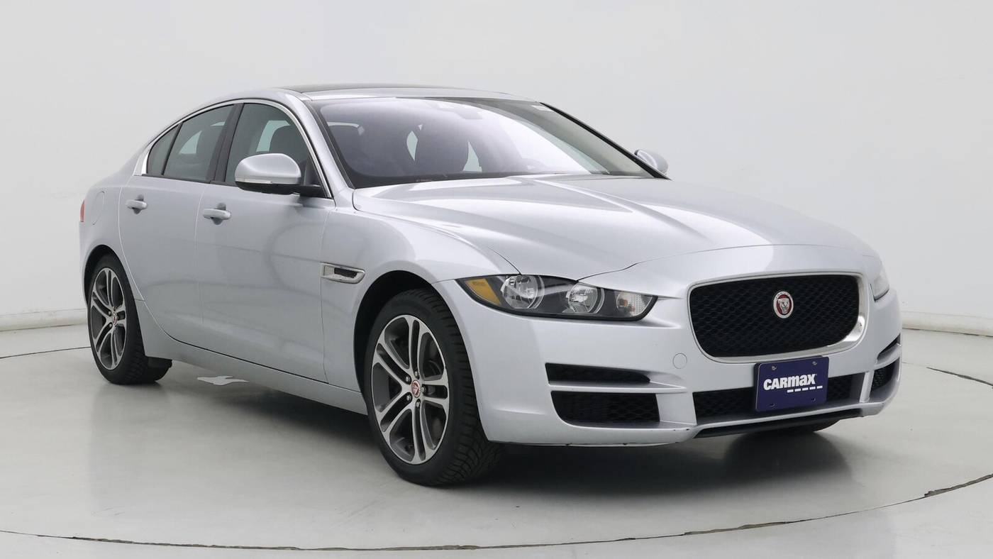 2017 Jaguar XE