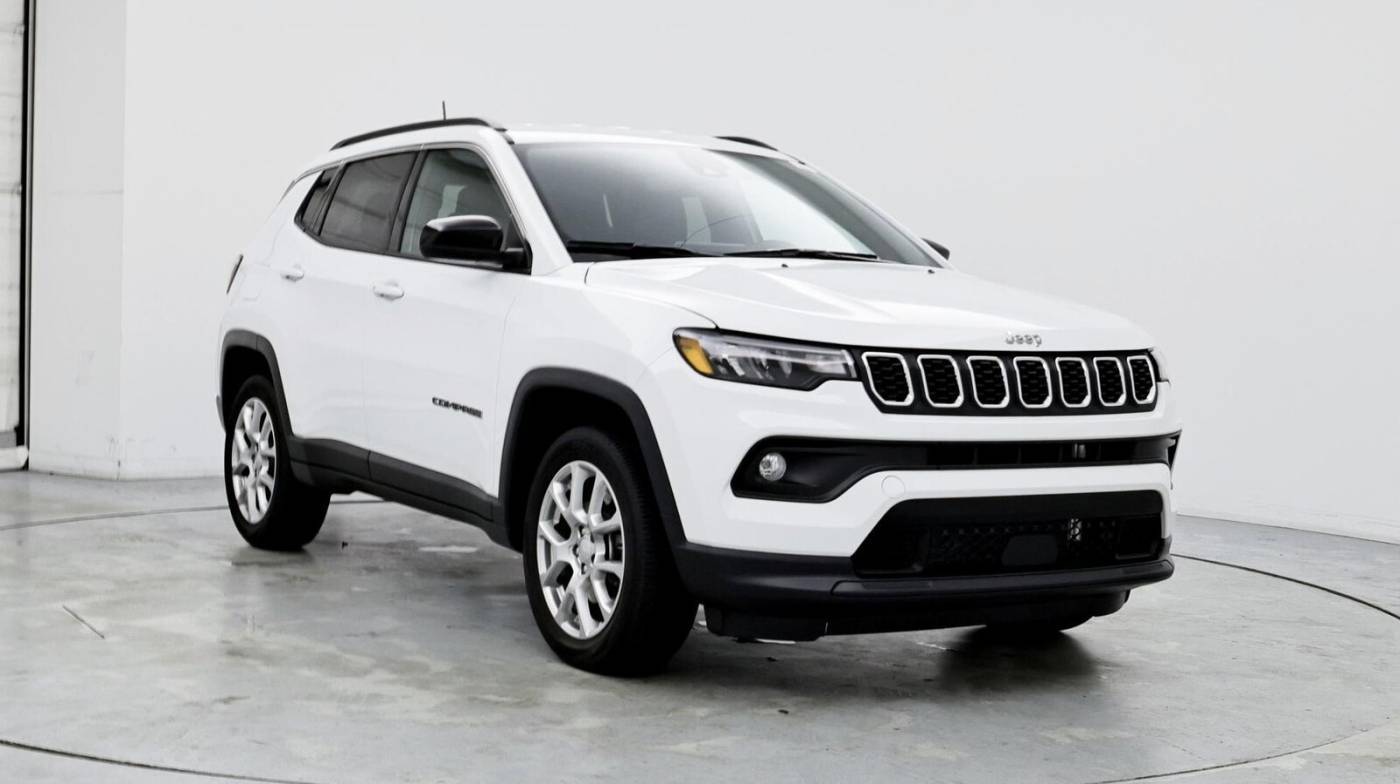 2024 Jeep Compass Latitude Lux — SUV — 3,085 mi — Indianapolis, IN