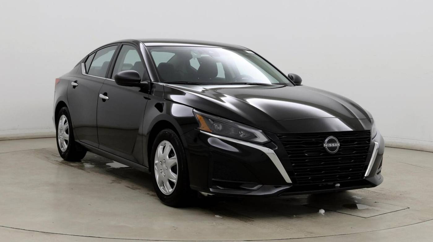 2024 Nissan Altima S — Sedan — 24,392 mi — Indianapolis, IN