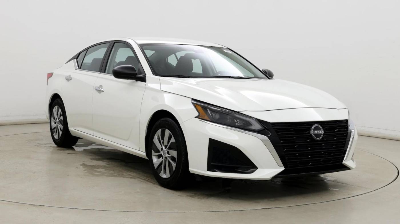 2024 Nissan Altima S — Sedan — 9,997 mi — Indianapolis, IN