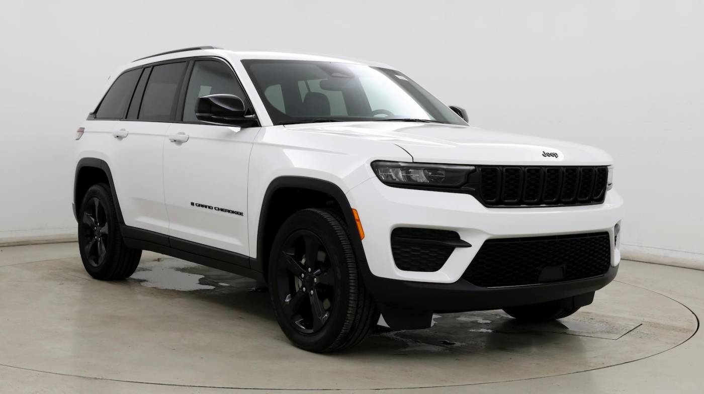 2023 Jeep Grand Cherokee Altitude — SUV — 15,262 mi — Indianapolis, IN