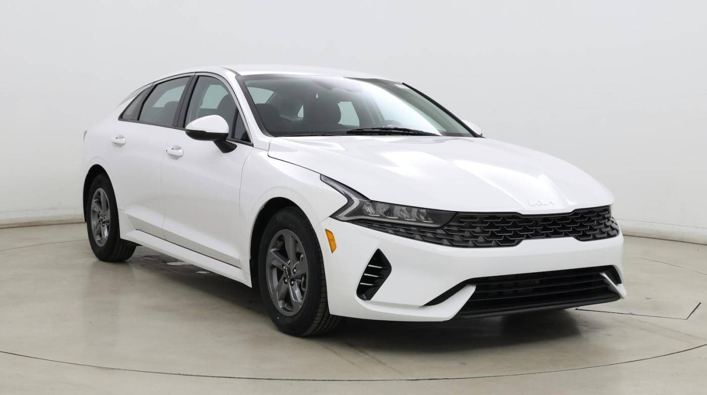 2022 Kia K5 LXS — Sedan — 13,680 mi — Indianapolis, IN
