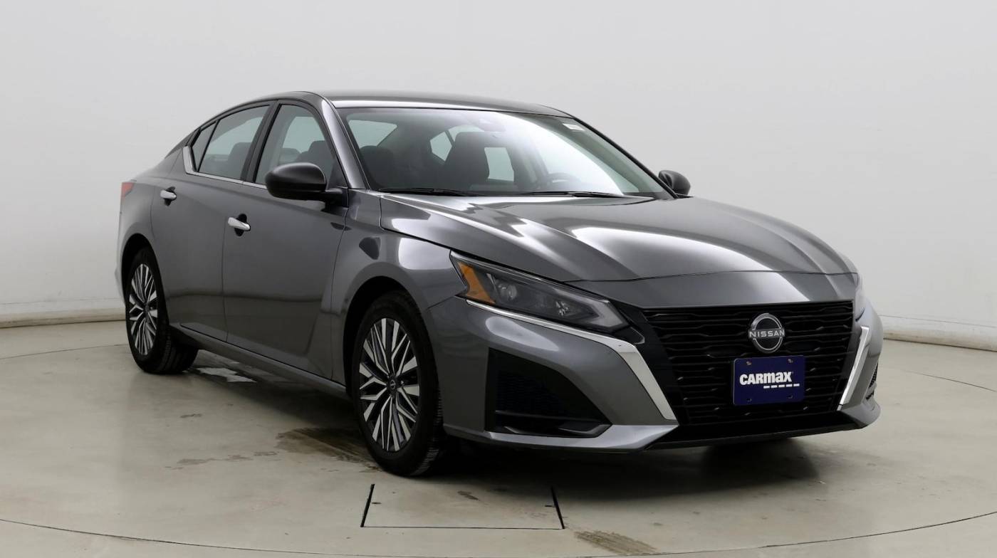 2024 Nissan Altima SV — Sedan — 22,602 mi — Indianapolis, IN