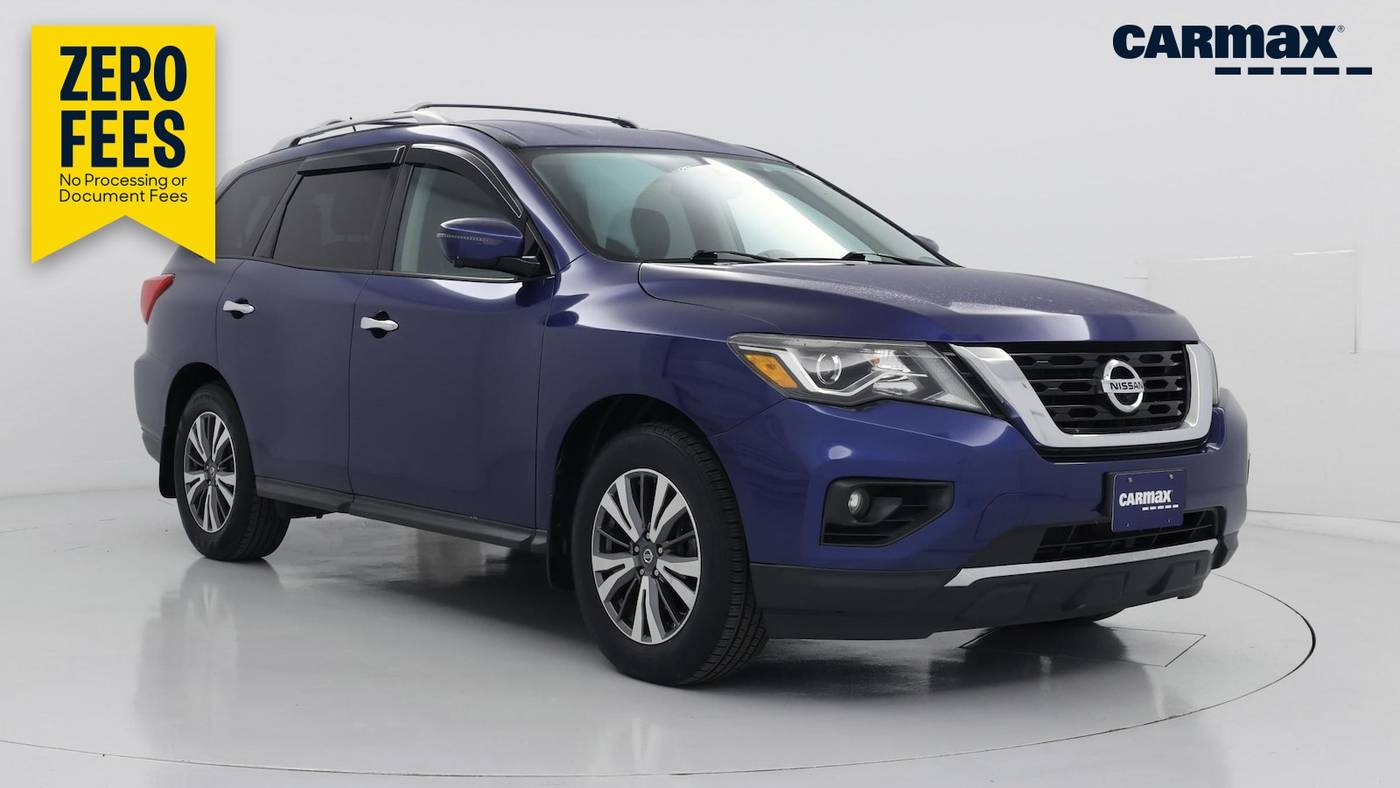 2017 Nissan Pathfinder SL