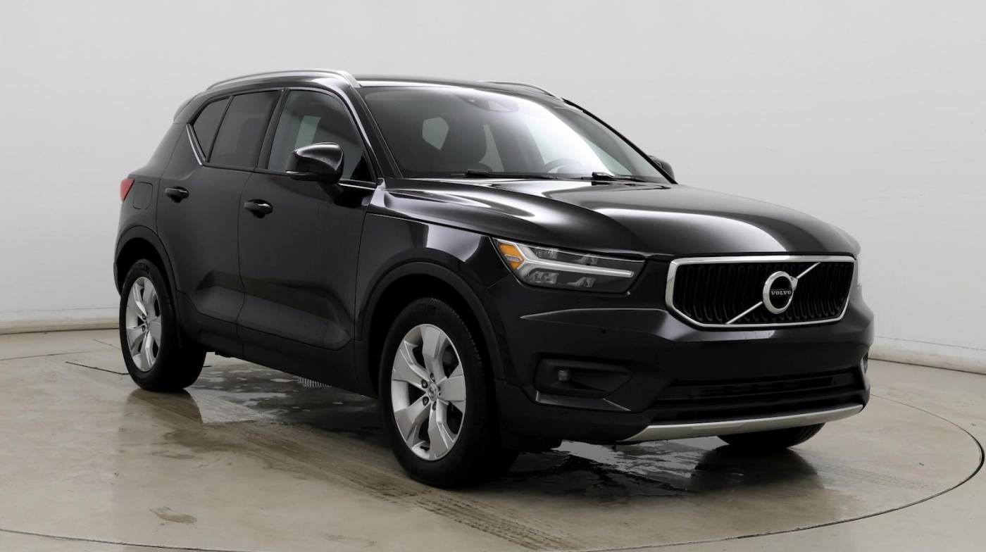 2021 Volvo XC40 Momentum — SUV — 56,207 mi — Indianapolis, IN