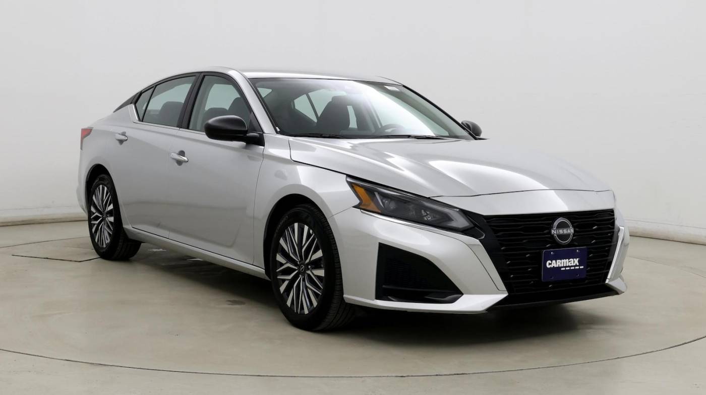 2024 Nissan Altima SV — Sedan — 12,634 mi — Indianapolis, IN