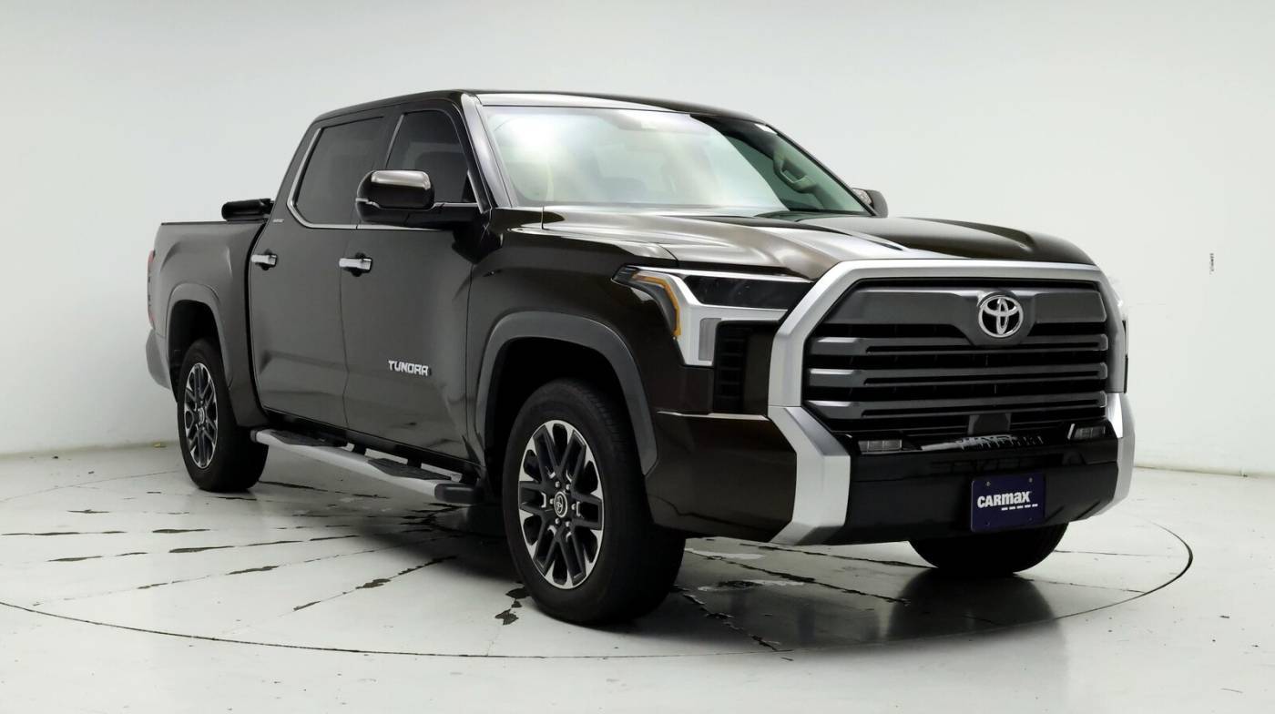 2023 Toyota Tundra Limited — Pickup Truck — 19,632 mi — Irvine, CA